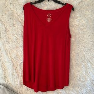 maurice’s red tank